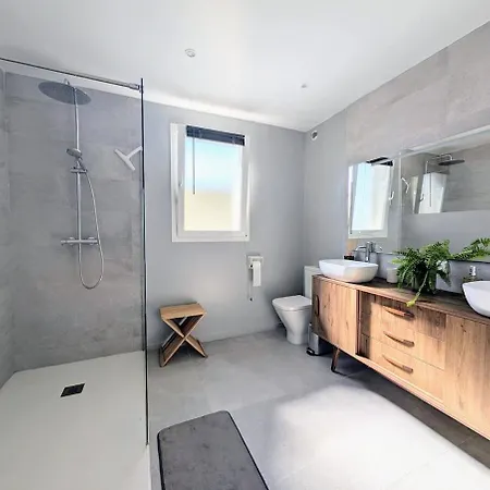 Apartment Familial 118 M2 Proche Bayonne