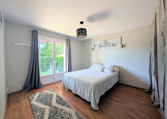 דירה Familial 114 M2 Proche Bayonne *